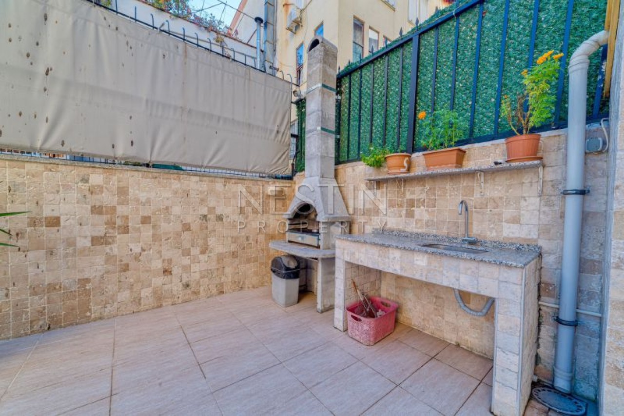 Квартира 1+1 в центре Алании в 100 метрах от Средиземного моря. фото 19