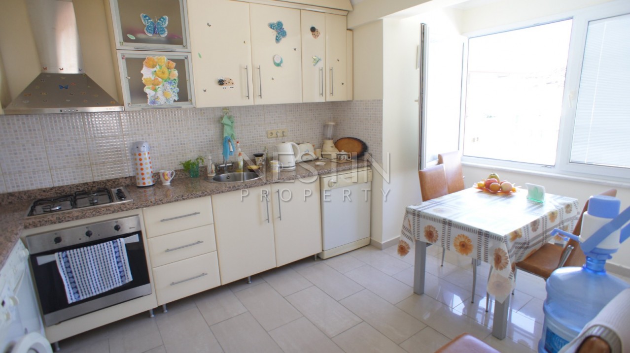 Большой пентхаус 3+1 с мебелью в самом центре Аланьи фото 4