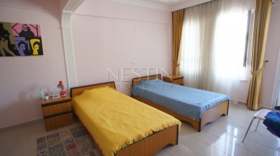 Большой пентхаус 3+1 с мебелью в самом центре Аланьи фото 6
