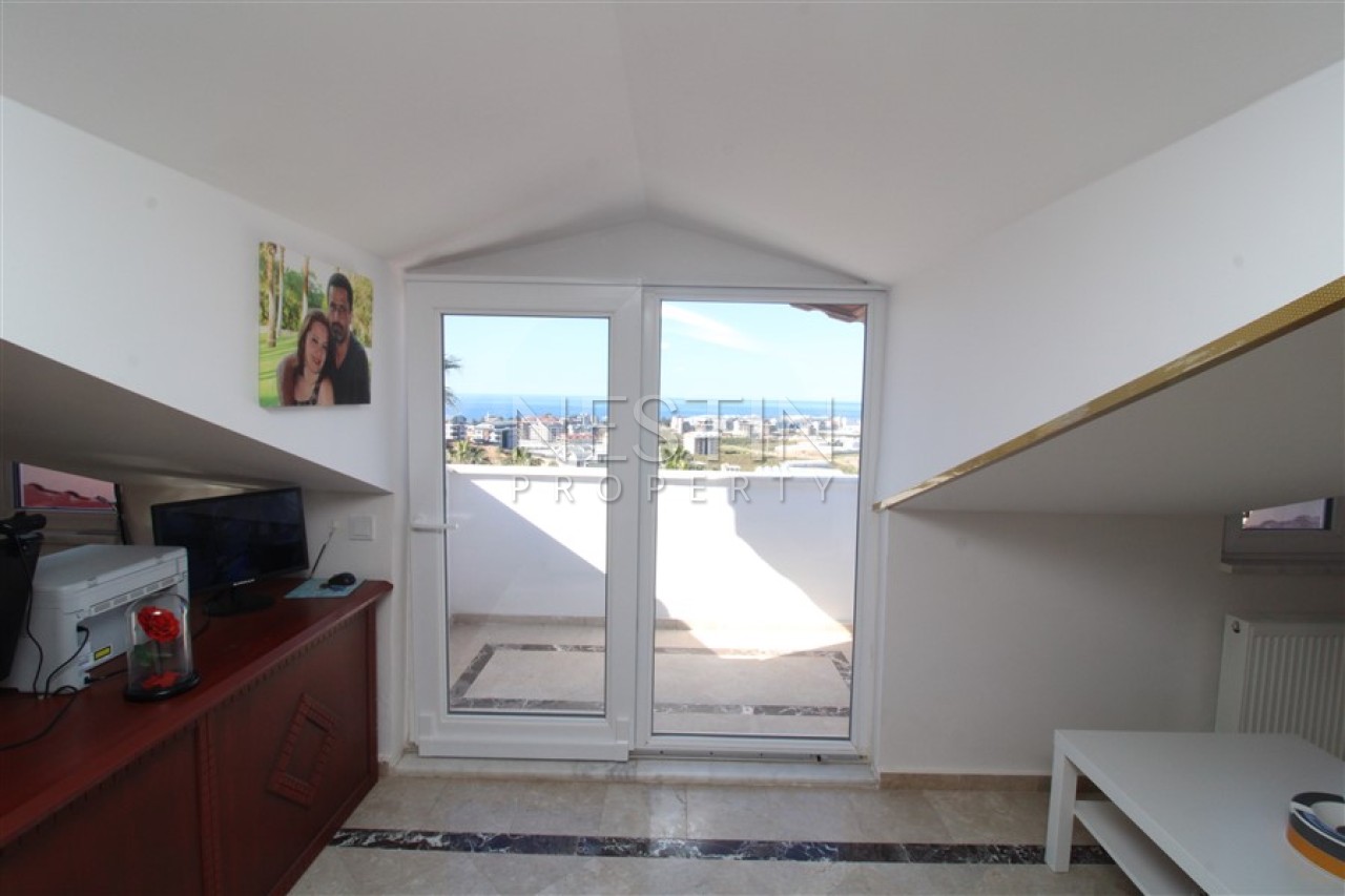 Вилла 6+2 в районе Каргыджак в 1000 м от Средиземного моря с видом на море фото 22