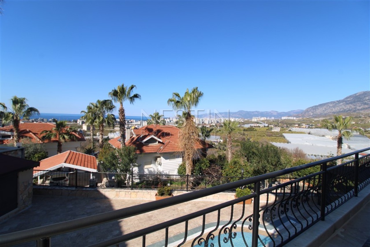 Вилла 6+2 в районе Каргыджак в 1000 м от Средиземного моря с видом на море фото 35