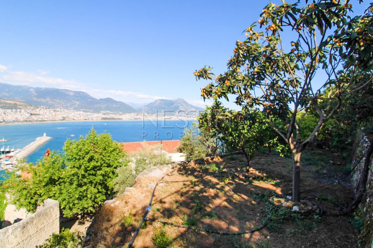 Вилла 5+1 в центре города Аланья в 250 м от Средиземного моря с видом на море и крепость фото 21