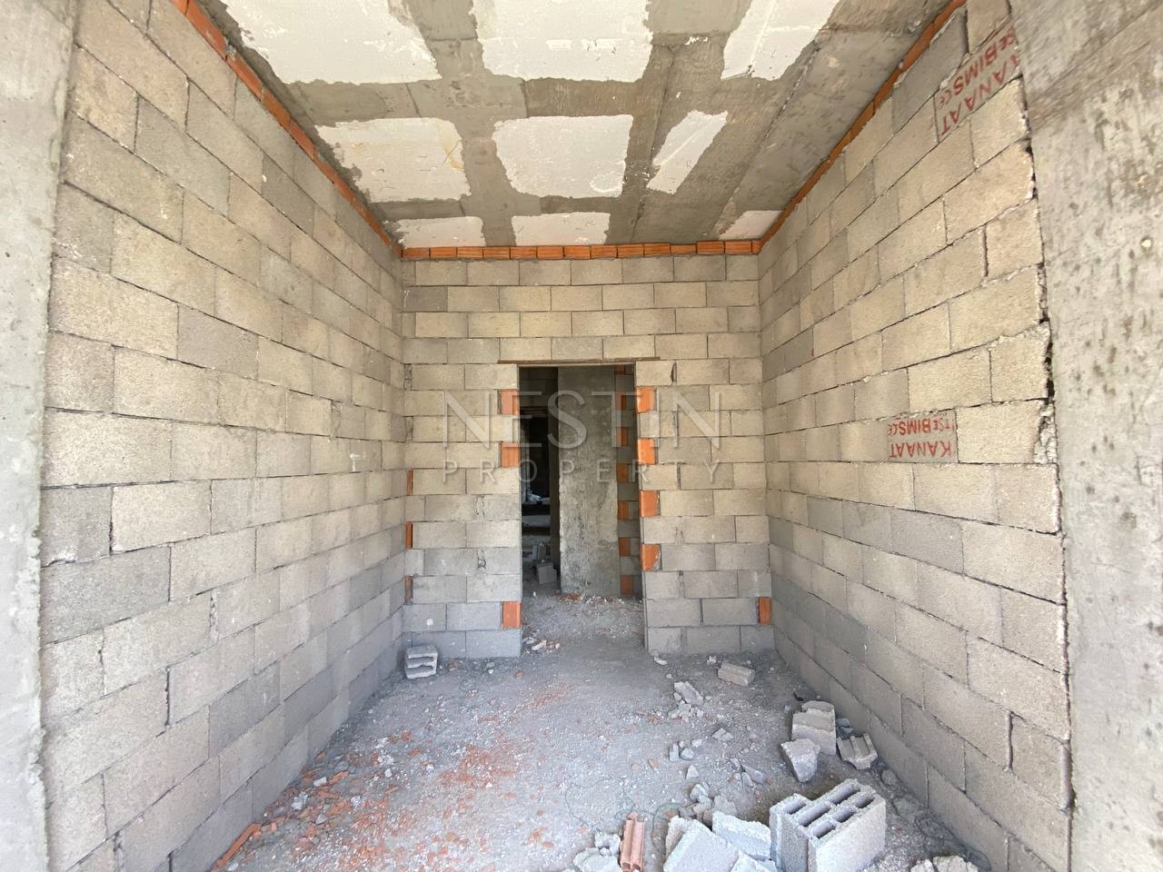 Новый жилой комплекс на стадии строительства в районе Чыплаклы фото 9