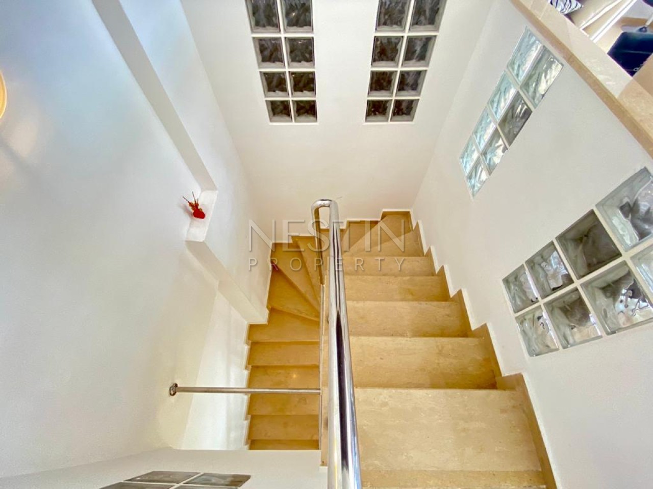 Квартира дуплекс 3+1 в центре Алании в 900 метрах от Средиземного моря. фото 11