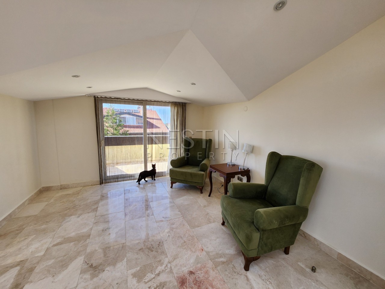 Вилла 3+1 в районе Каргыджак в 2000 м от Средиземного моря фото 8