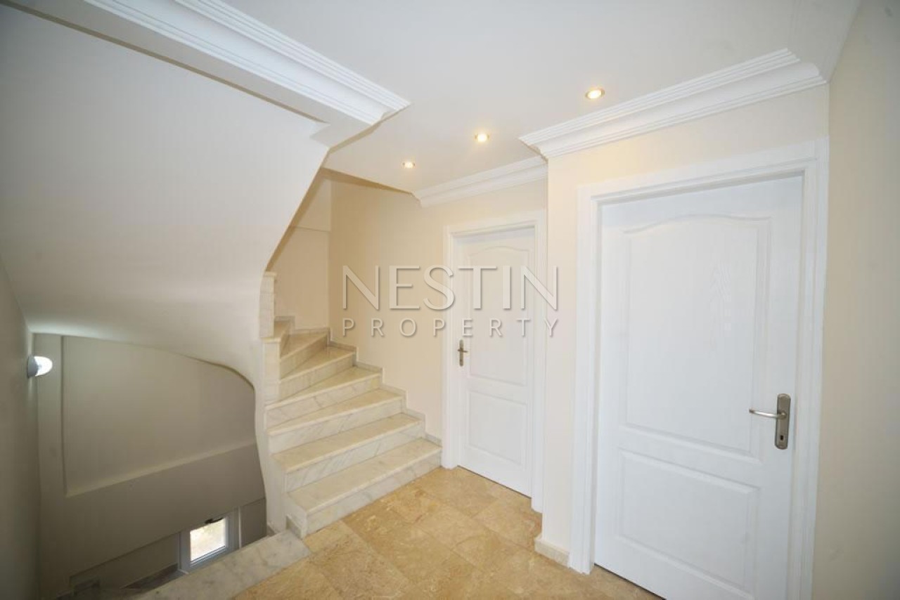 Вилла 5+3 в районе Каргыджак в 1000 м от Средиземного моря фото 8