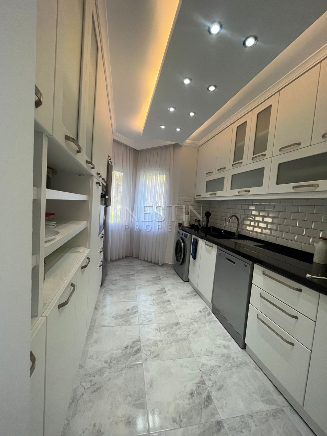 Вилла 3+1 в районе Демирташ в 300 м от Средиземного моря фото 3