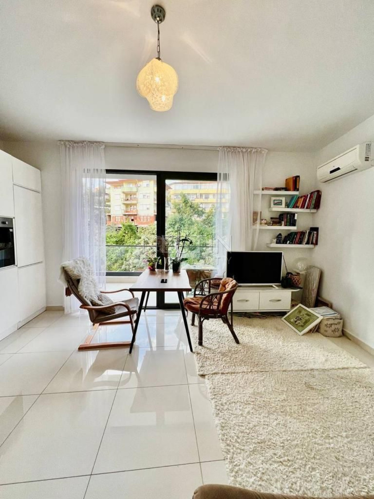 Квартира 1+1 в районе Кестель в 700 м от Средиземного моря фото 4