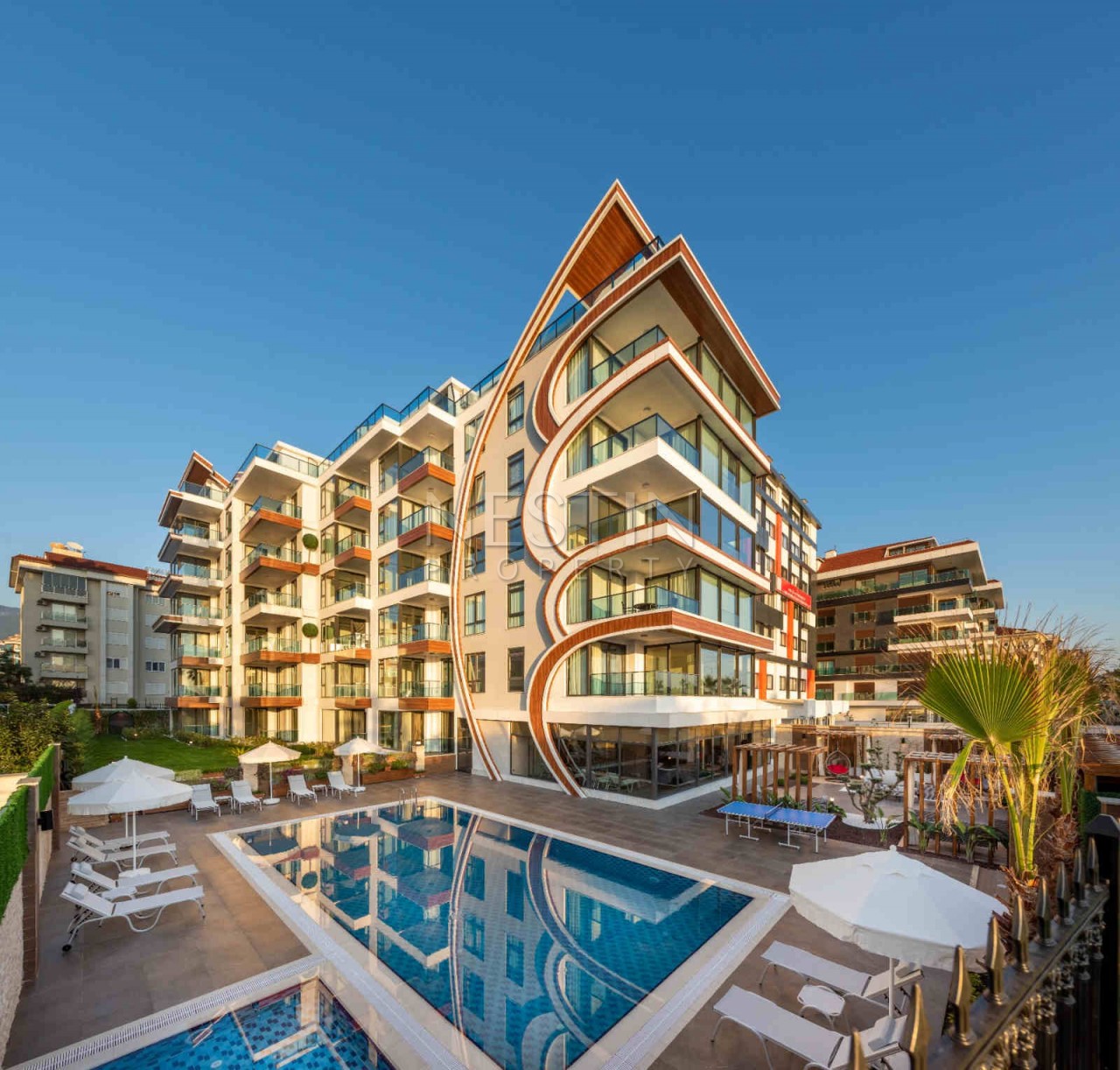 Потрясающая квартира 1+1 с выходом в сад на первой береговой линии в Кестеле фото 5