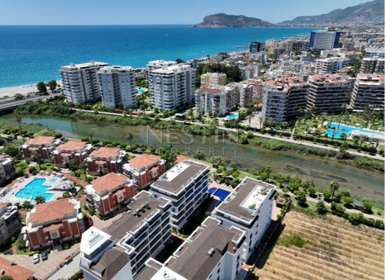 Квартира дуплекс 2+1 в районе Кестель в 400 метрах от Средиземного моря. фото 2