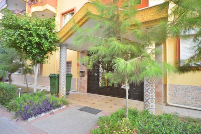 Панорамный пентхаус 4+1 с видом на море в Махмутларе фото 3