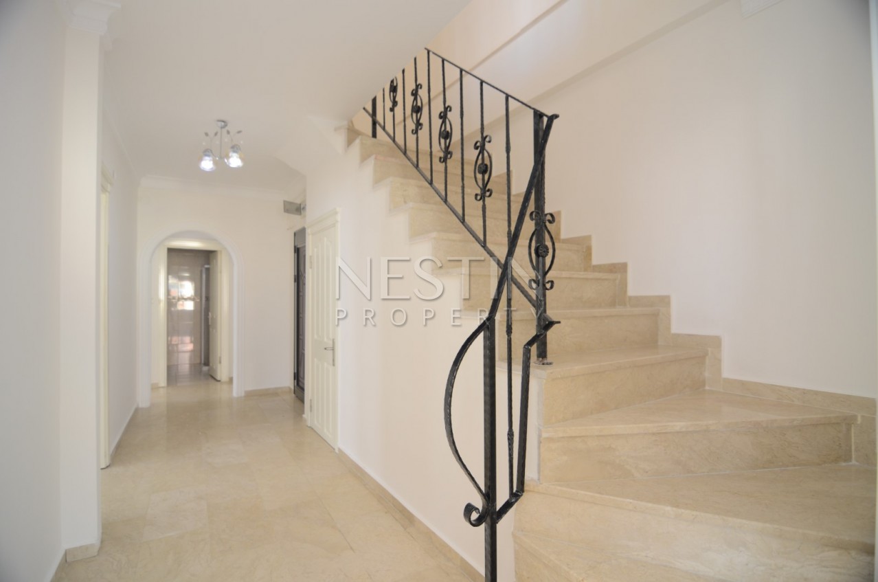 Панорамный пентхаус 4+1 с видом на море в Махмутларе фото 16