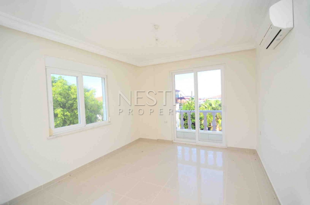 Просторная вилла 4+1 в районе Каргыджак с отдельным участком земли фото 17