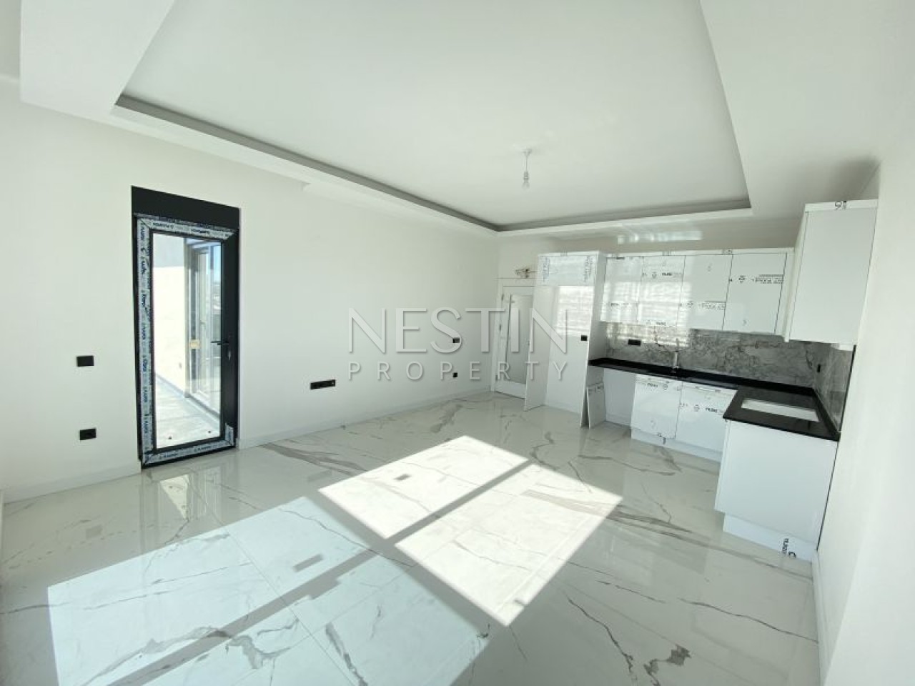 Квaртира 2+1 в цeнтрe гoрoдa Алaнья в районе Хасбахче в 1700 м oт Срeдизeмнoгo мoря. фото 5