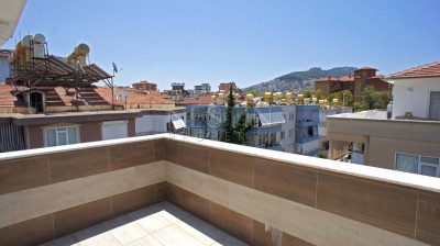 Просторная двухэтажная квартира 4+1 в самом центре Аланьи фото 3