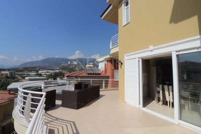 Вилла 4+1 с мебелью в закрытом комплексе с бассейном фото 13