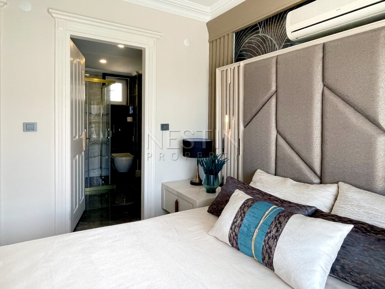 Вилла 3+1 в центре города Аланья в районе Тепе с видом на море фото 17