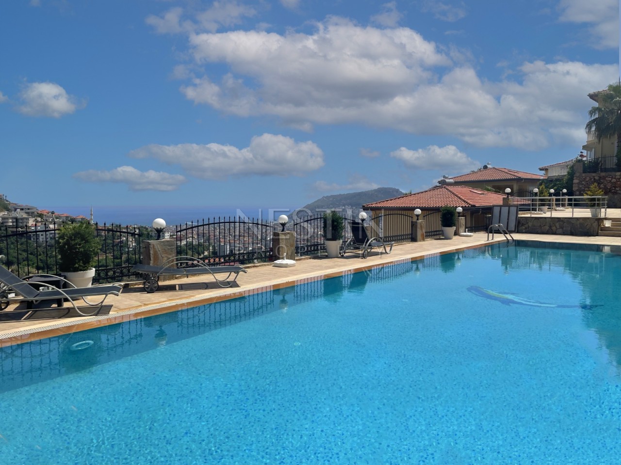 Вилла 3+1 в центре города Аланья в районе Тепе с видом на море фото 28