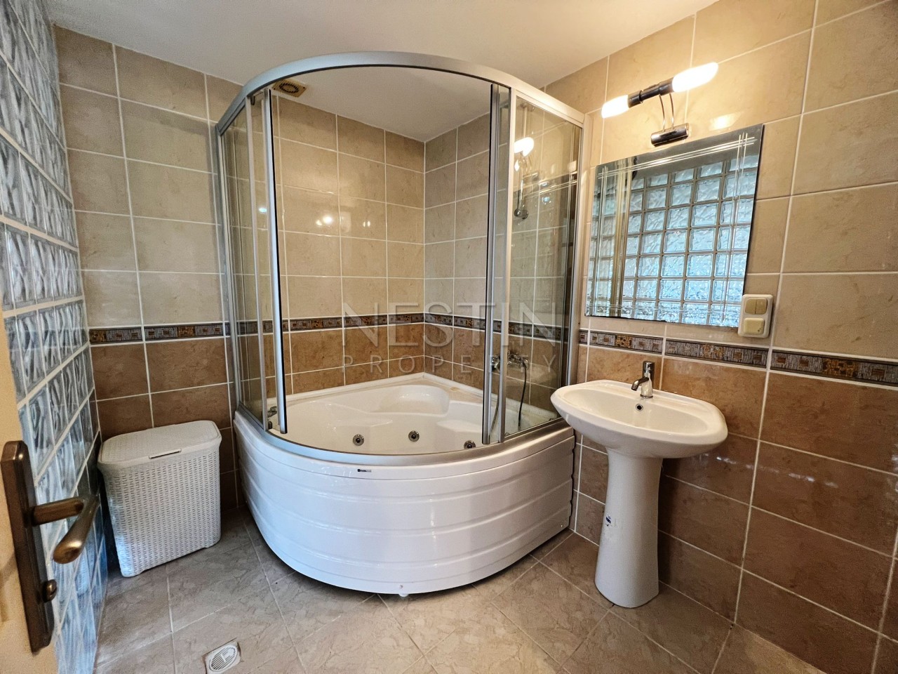 Вилла 3+1 в центре города Аланья в районе Тепе с видом на море фото 17