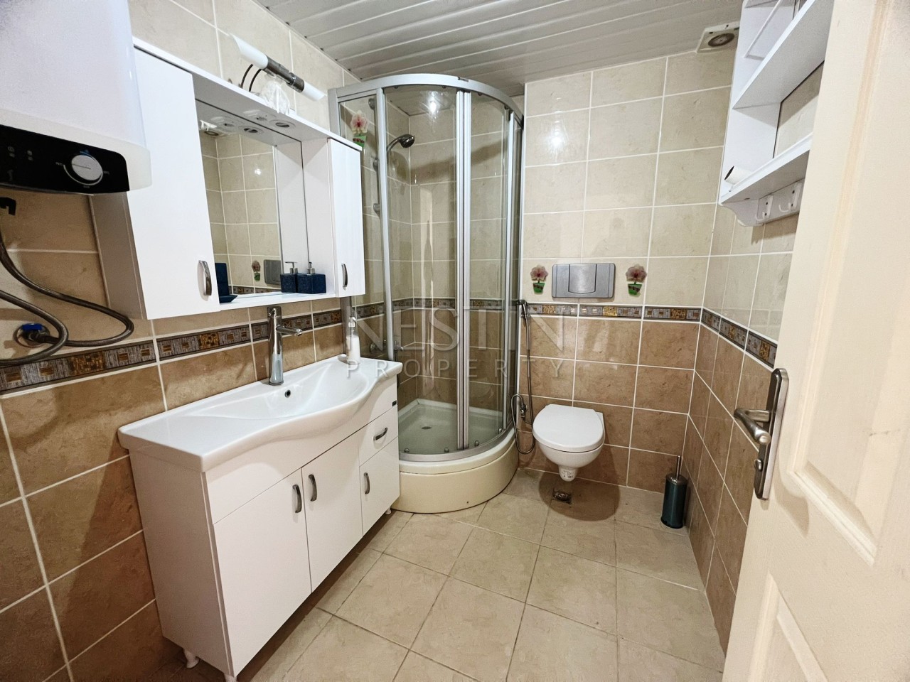 Вилла 3+1 в центре города Аланья в районе Тепе с видом на море фото 18