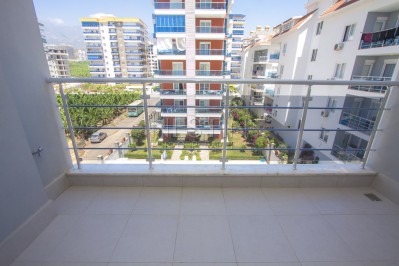 Квартира 1+1 в новом доме в 400 м от моря в Махмутларе фото 5