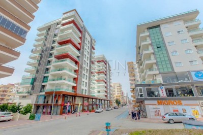 Квартира 2+1 с отдельной кухней в жилом комплексе в центре Махмутлара фото 2