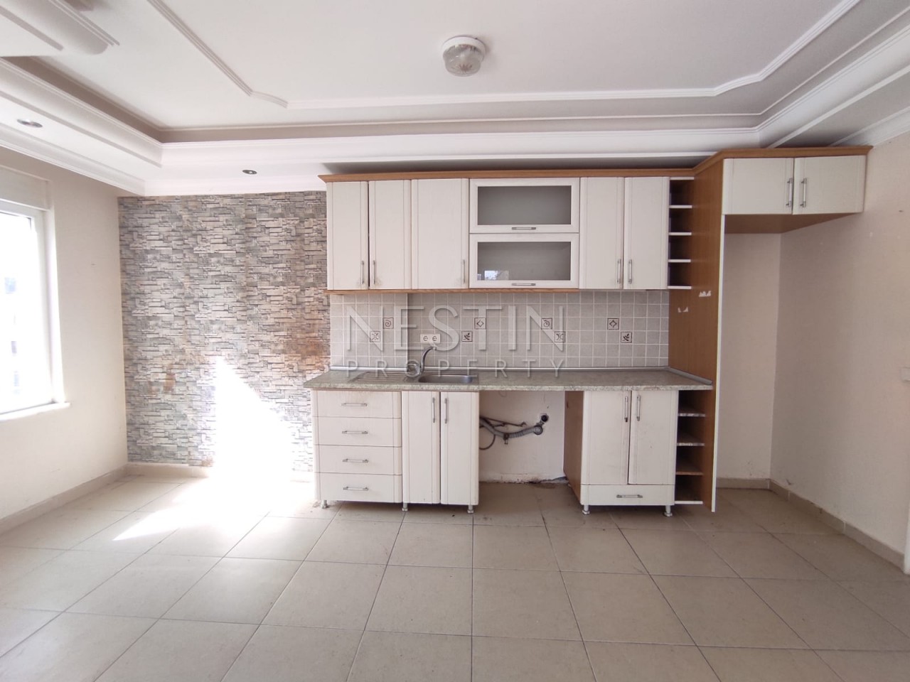 Просторная светлая квартира 2+1 в жилом комплексе в Махмутларе от собственника фото 18