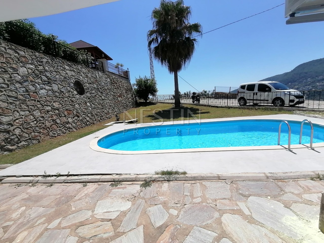 Вилла 6+2 в городе Аланья в районе Бекташ с видом на горы и море фото 43