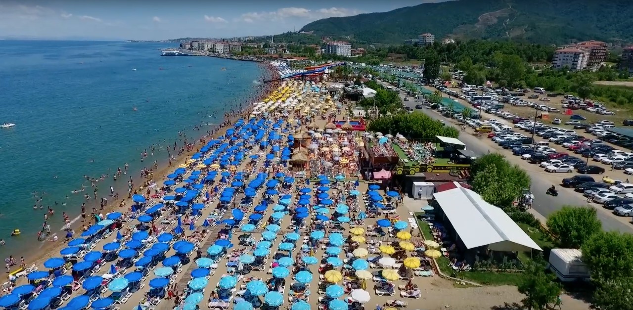 Жилой комплекс в городе Ялова в 50 м от моря фото 6