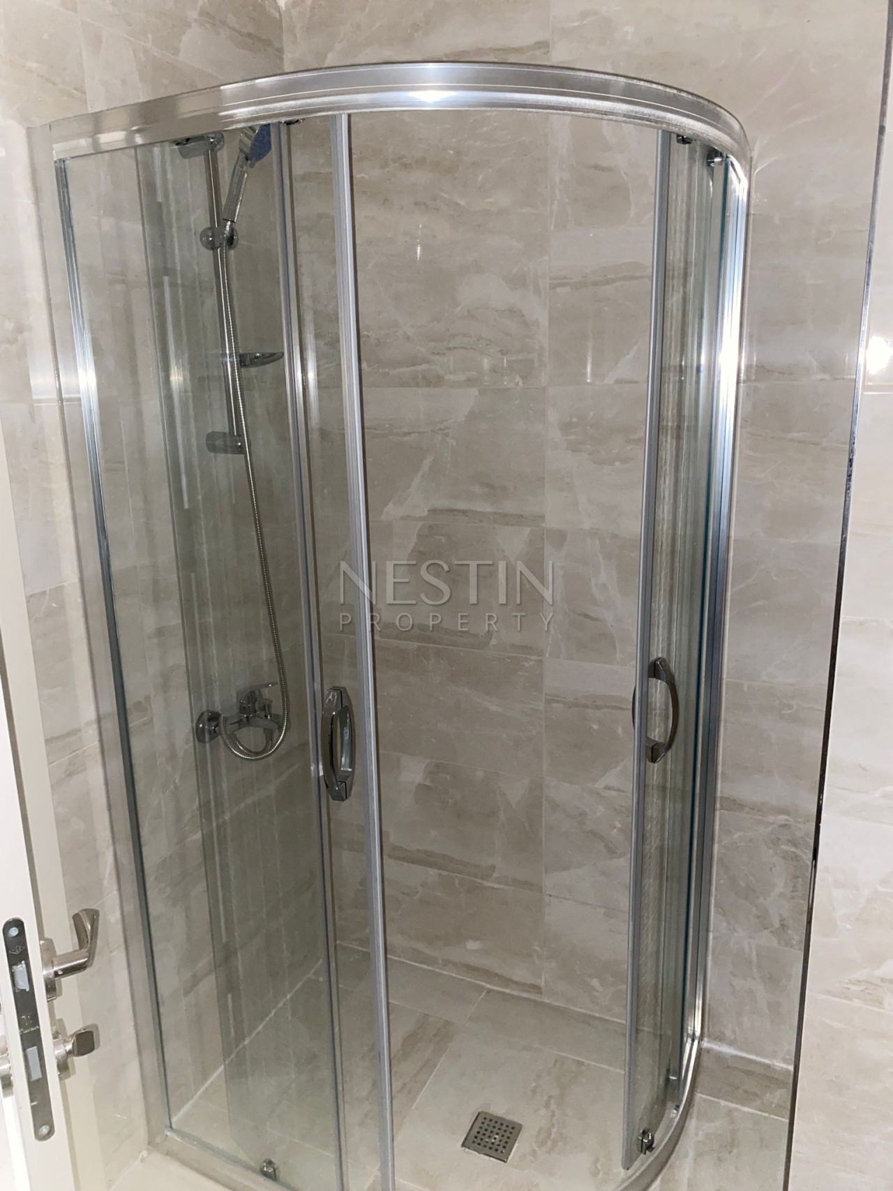 Жилой комплекс в городе Ялова в 50 м от моря фото 17