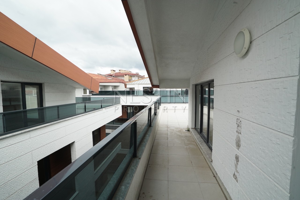 Жилой комплекс в городе Ялова в 50 м от моря фото 30