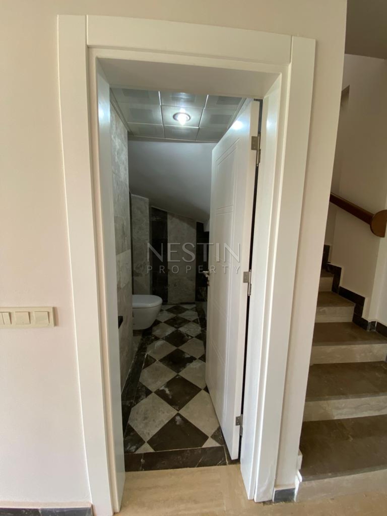 Вилла 3+1 в центре города Аланья в районе Бекташ с видом на море фото 14