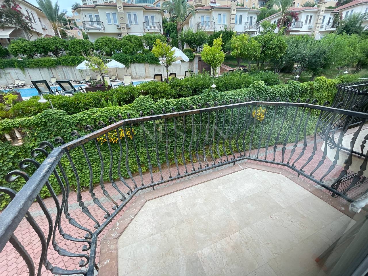 Вилла 3+1 в районе Каргыджак с видом на горы фото 12