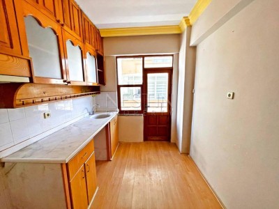 Квартира 2+1 в центре города Аланья в 1500 м от Средиземного моря. фото 3