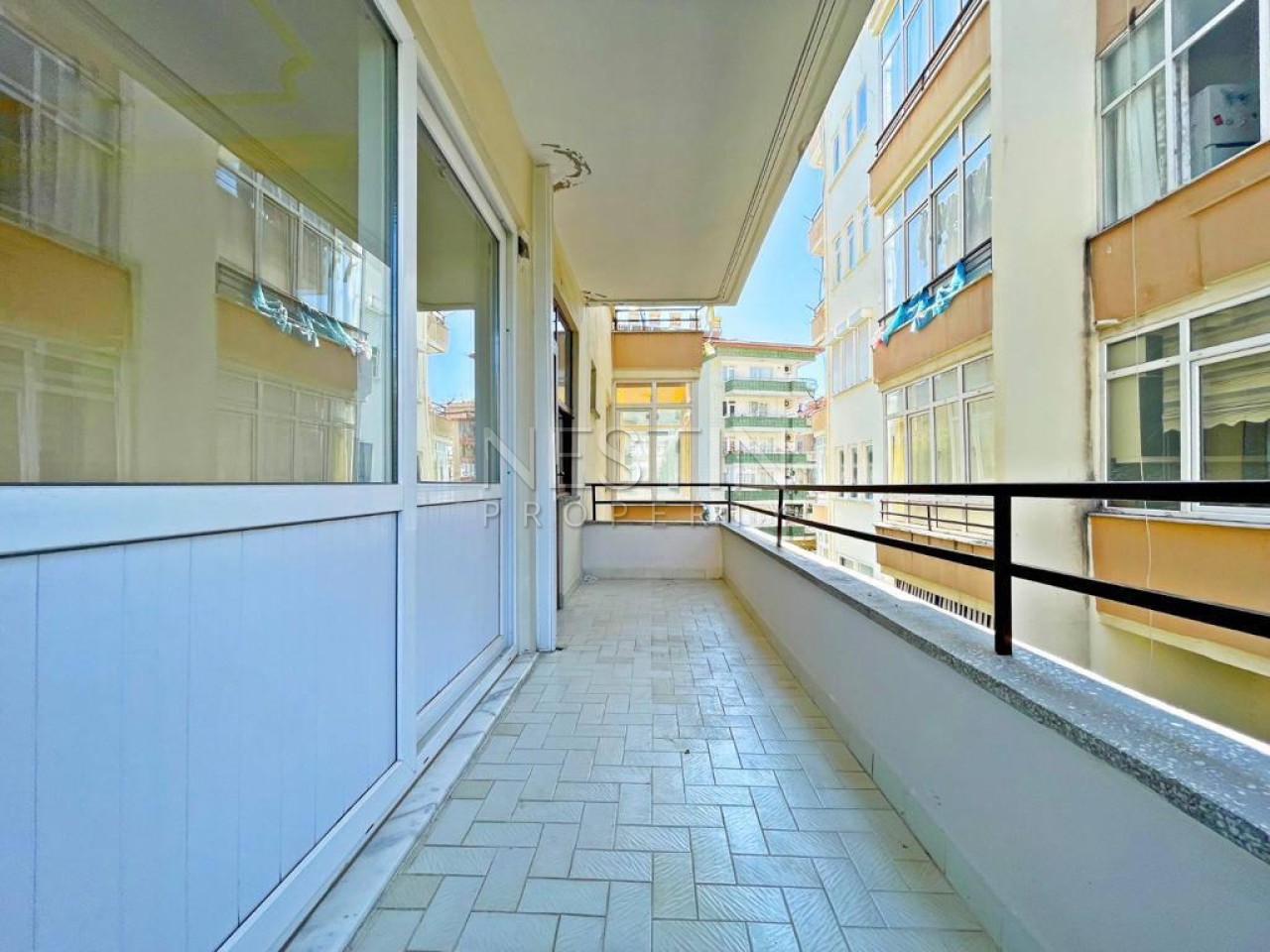 Квартира 2+1 в центре города Аланья в 1500 м от Средиземного моря. фото 16