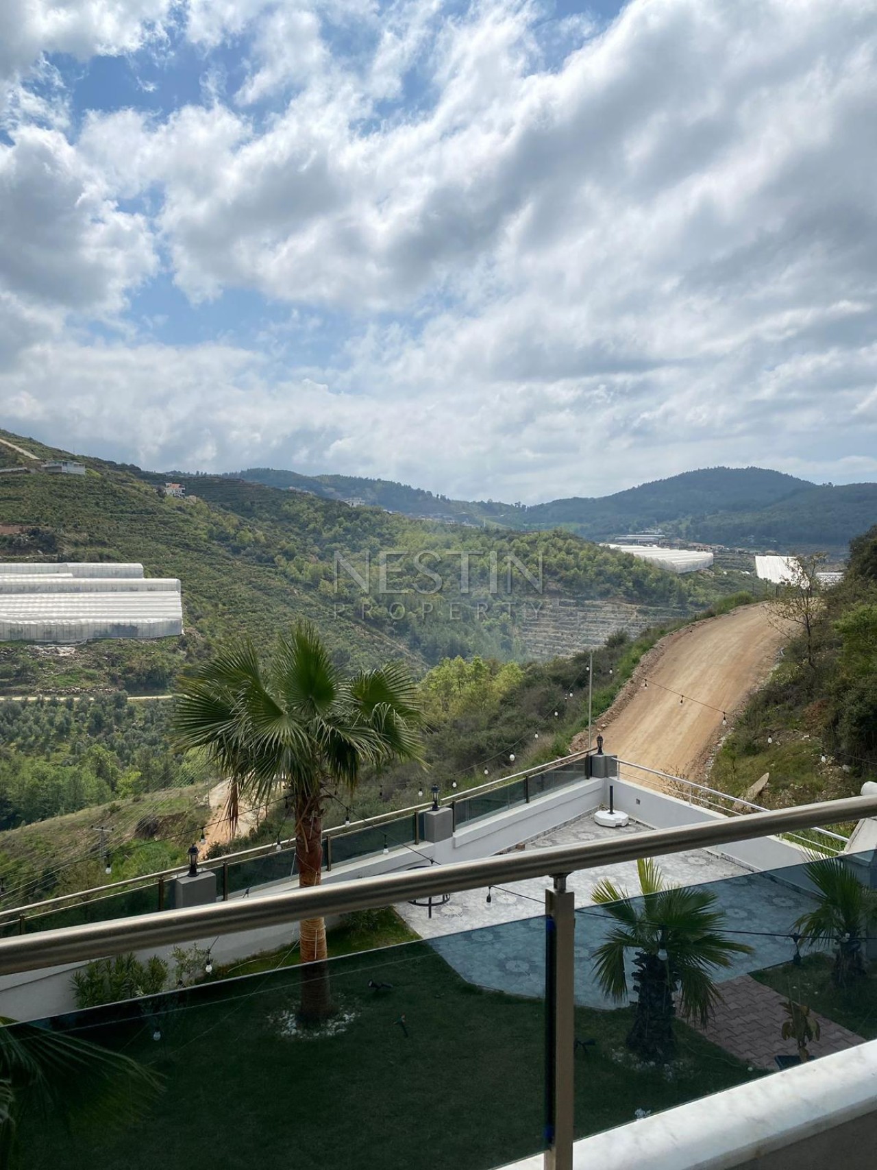 Вилла 4+1 в районе Каргыджак с видом на горы фото 18