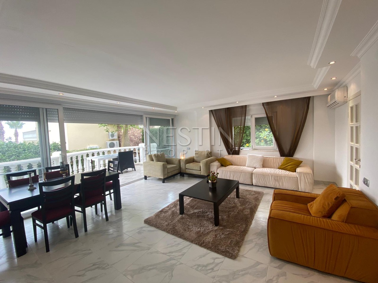 Вилла 2+1 в центре города Аланья с видом на море и горы фото 5