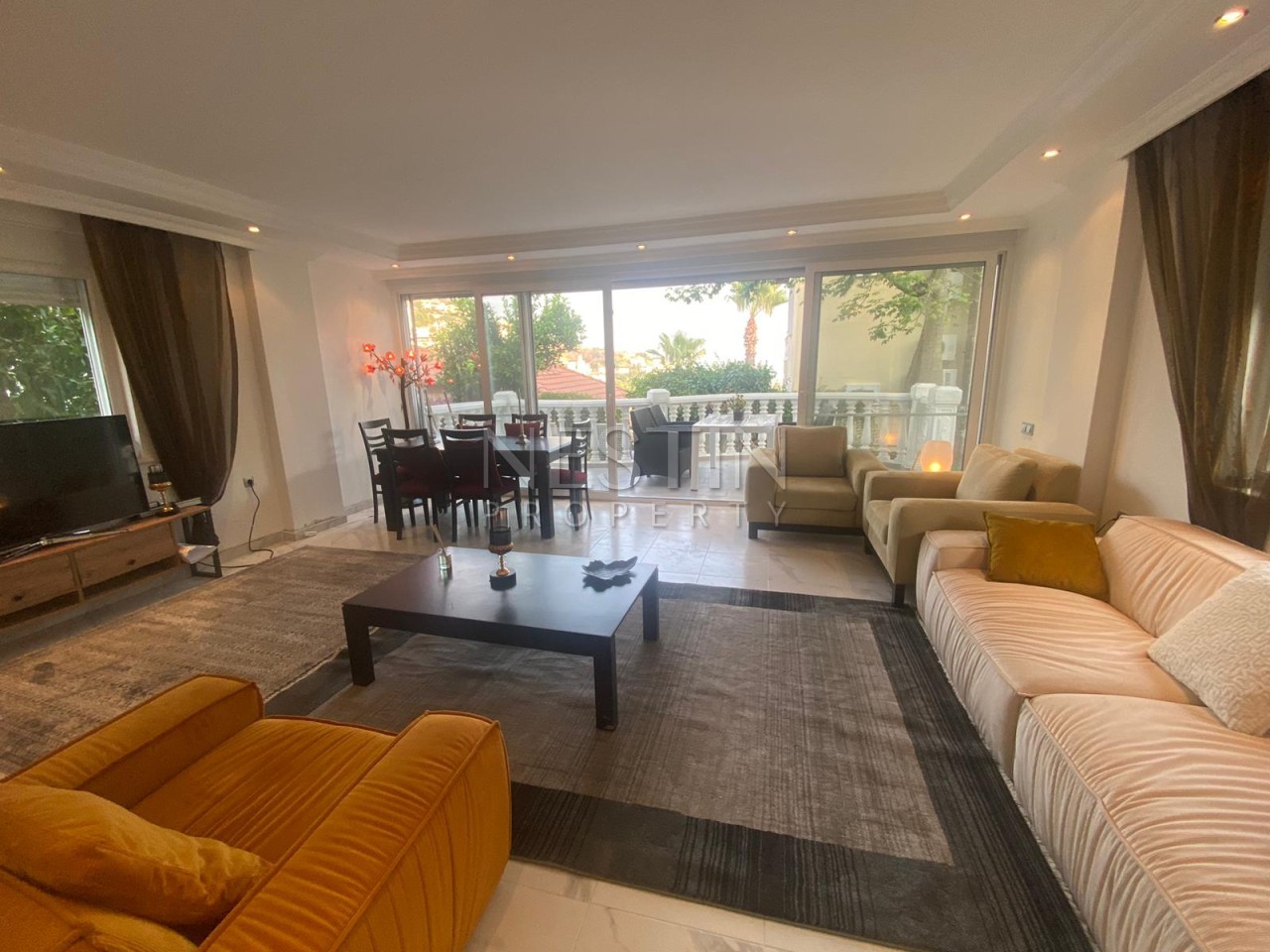 Вилла 2+1 в центре города Аланья с видом на море и горы фото 7