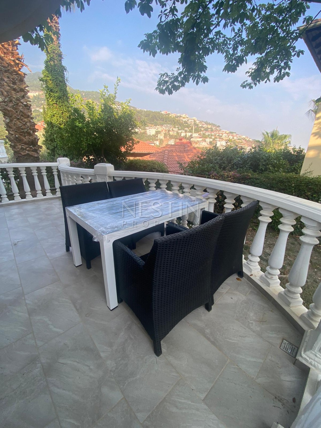 Вилла 2+1 в центре города Аланья с видом на море и горы фото 15