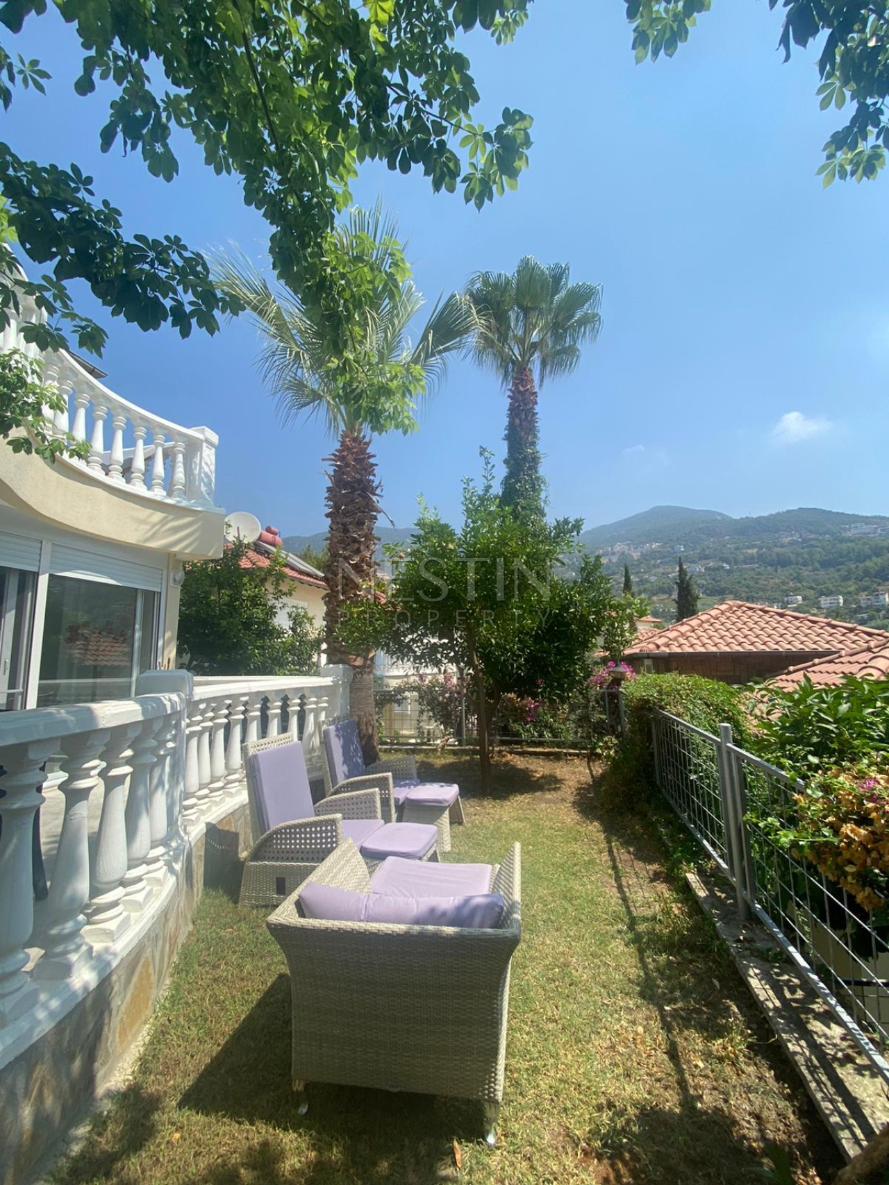 Вилла 2+1 в центре города Аланья с видом на море и горы фото 18