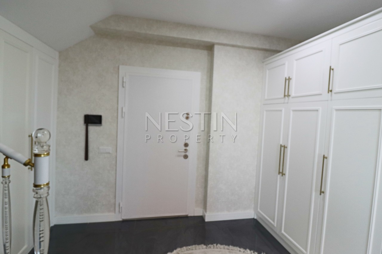 Квартира дуплекс 4+1 в районе Тосмур в 500 м от Средиземного моря фото 2