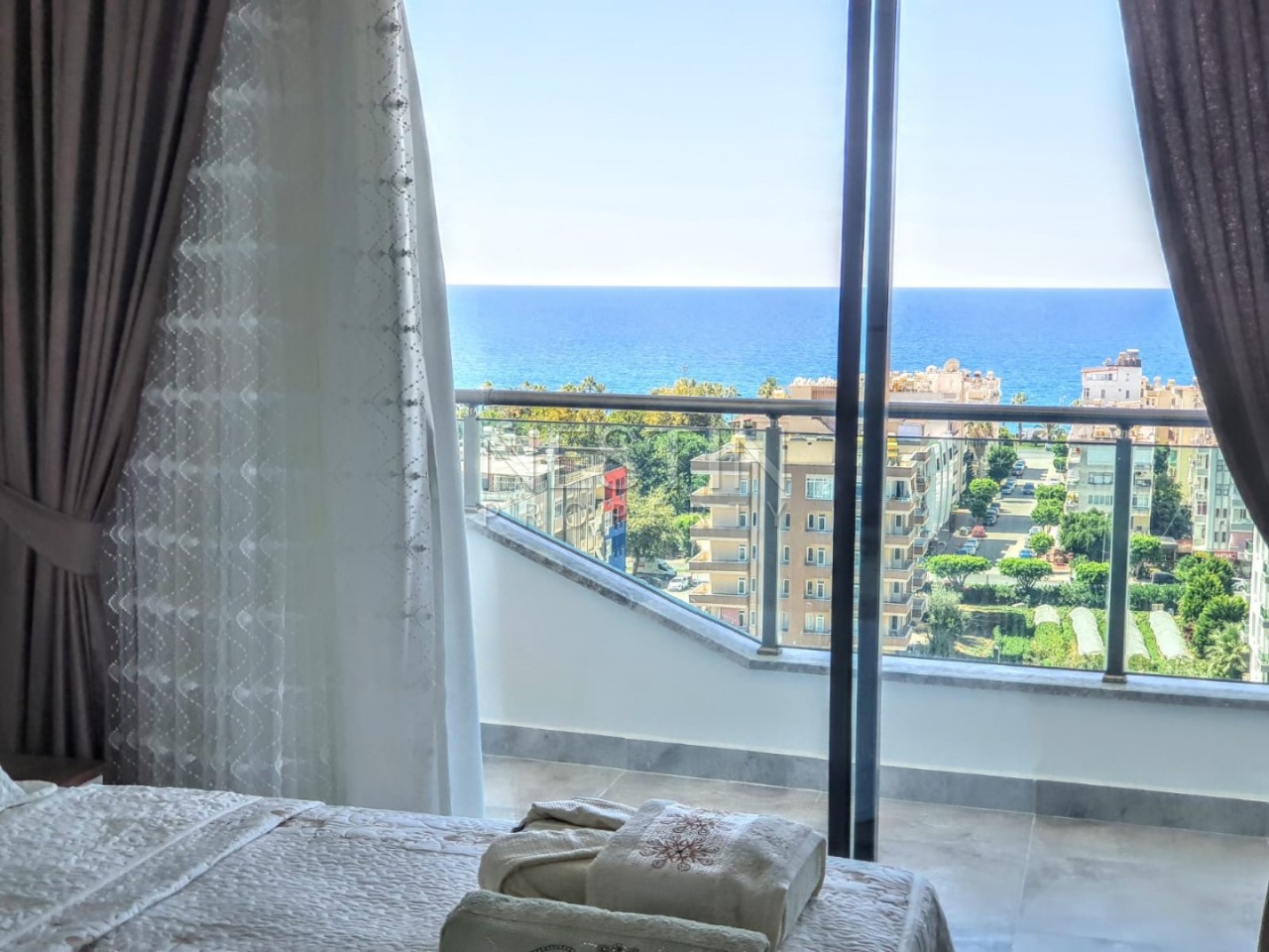 Квартиры 1+1 с мебелью в самом центре Махмутлара, вид на море фото 18