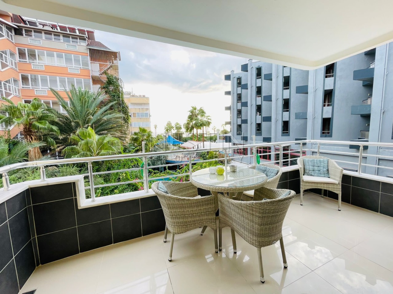 Квартира 1+1 в районе Оба в 50 м от Средиземного моря фото 8