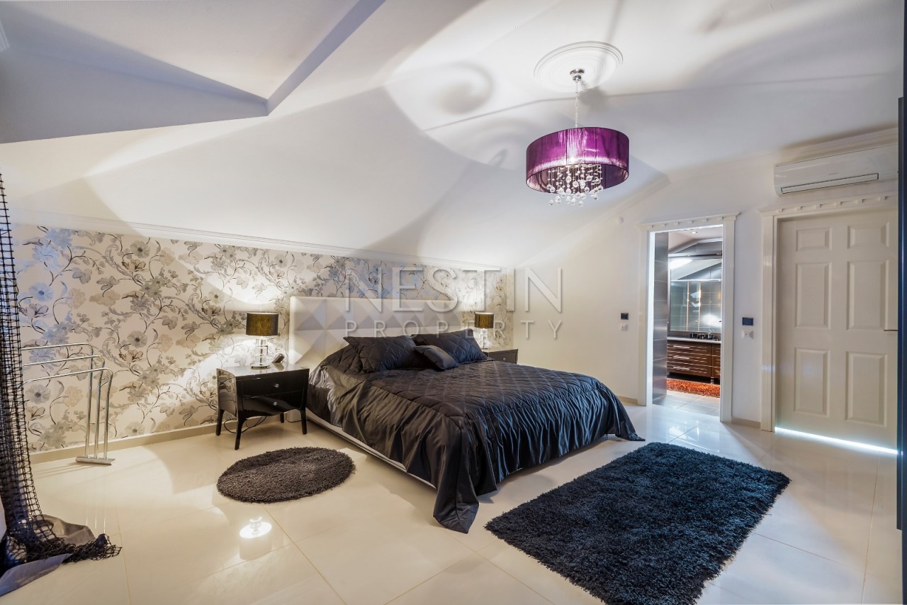 Квартира дуплекс 4+1 в районе Кестель на первой береговой линии фото 23