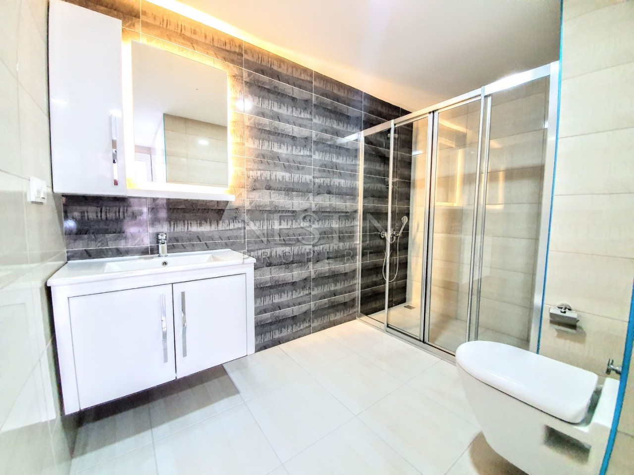 Апартаменты 2+1 c видом на море в центре района Махмутлар фото 23