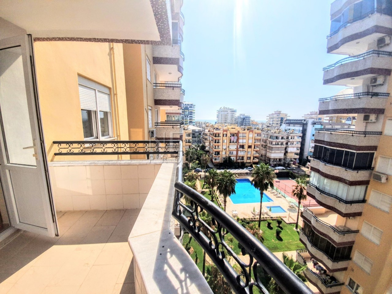 Квартира 3+1 с мебелью недалеко от моря в Махмутларе фото 25