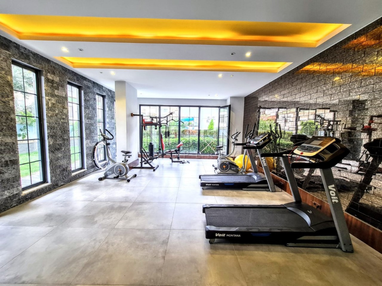 Апартаменты 1+1 с видом на море в новом комплексе района Махмутлар фото 9