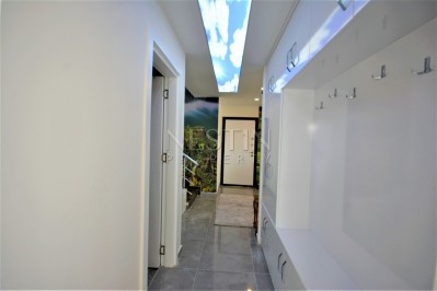 Просторный красивый пентхаус 3+1 в новой резиденции в Махмутларе фото 4