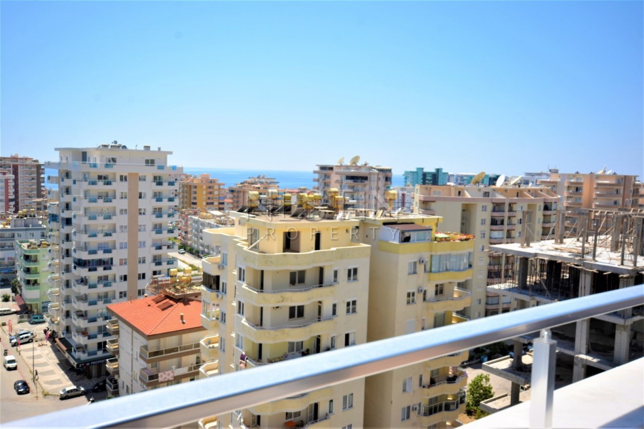 Просторный красивый пентхаус 3+1 в новой резиденции в Махмутларе фото 15