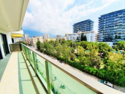 Квартира 2+1 с прямым видом на море в роскошном комплексе в Махмутларе фото 18